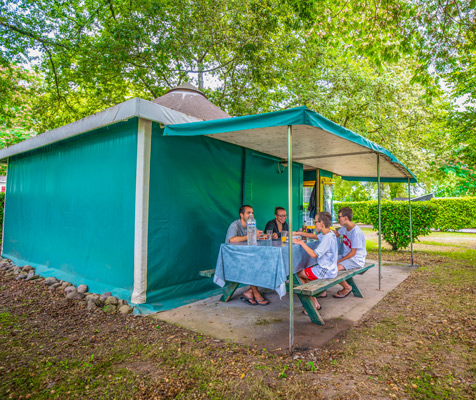 bungalow camping